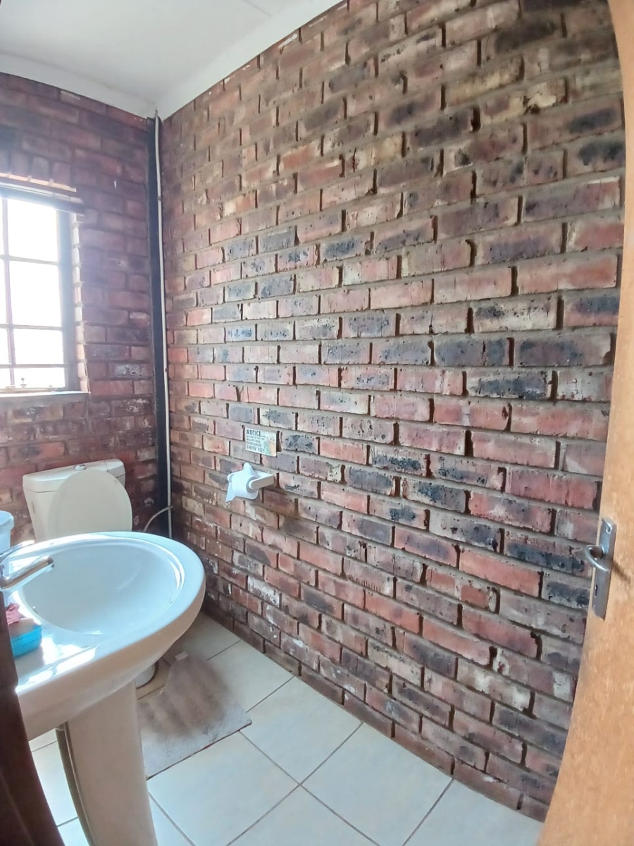 Commercial Property for Sale in Vaalpark Free State
